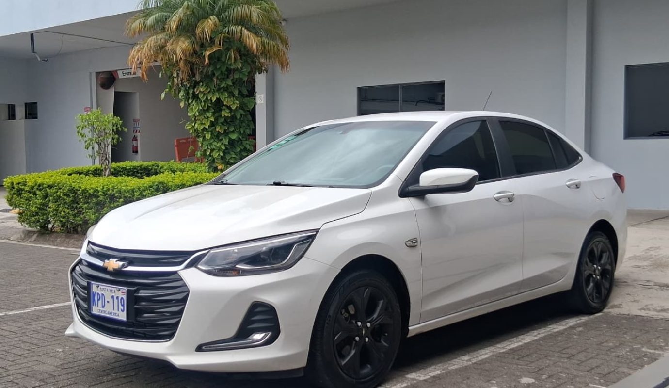 Chevrolet Onix Premier