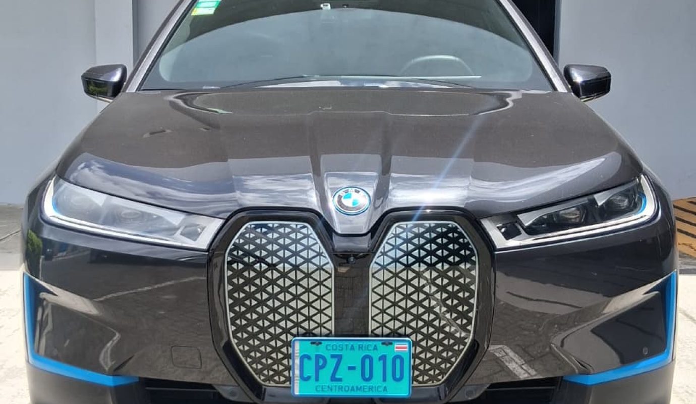 BMW IX Xdrive 40