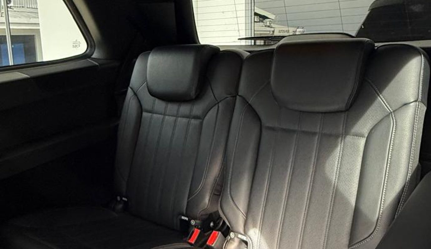 Mercedes Benz GLS350D