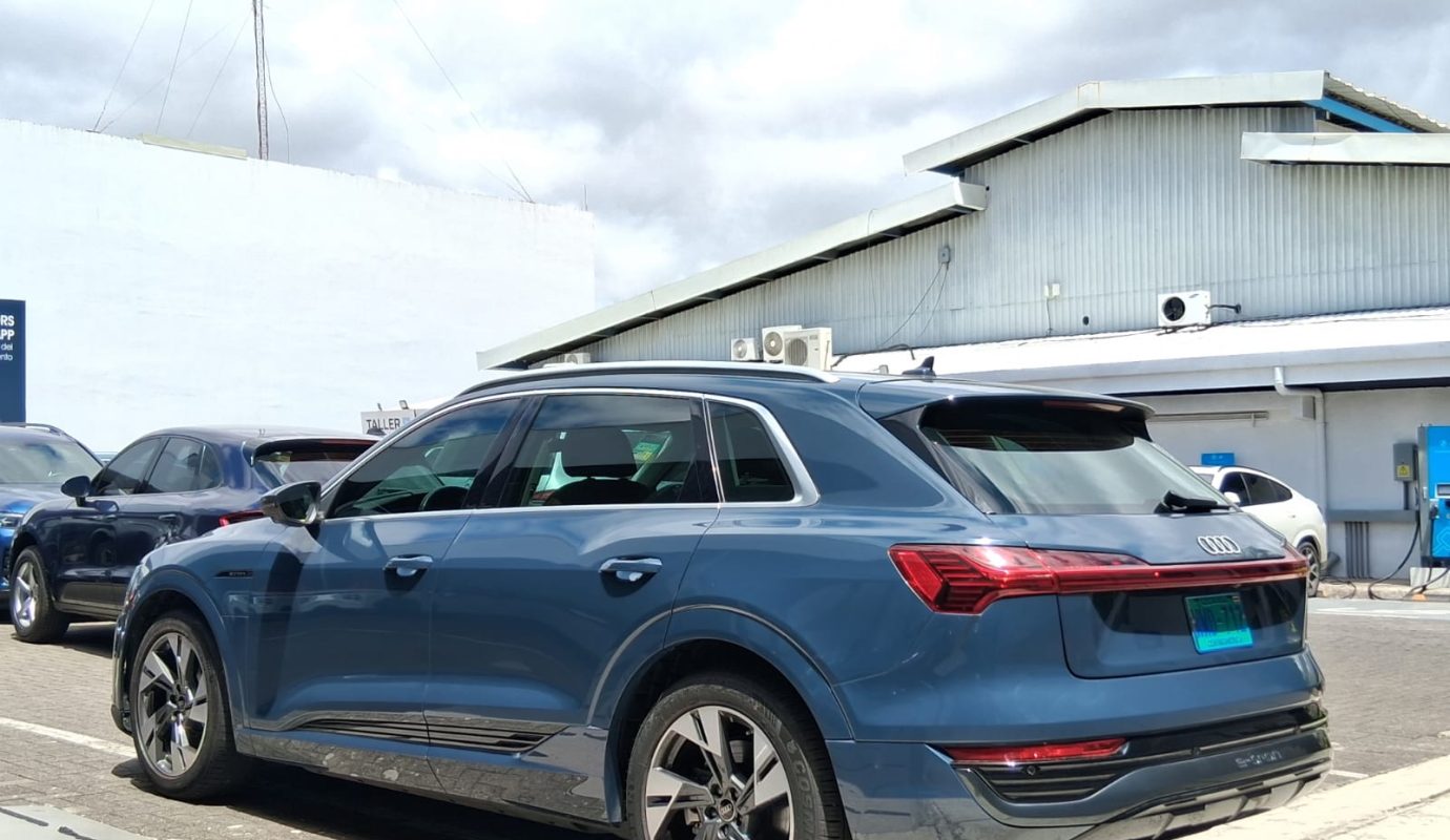 Audi Q8 E-tron 55 Quattro